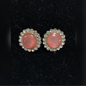 🌼Button post earrings